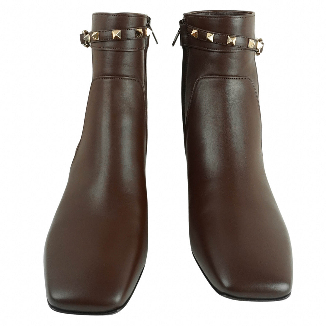 Valentino Leather Rockstud Bootie in Fondant - Discounts on Valentino at UAL