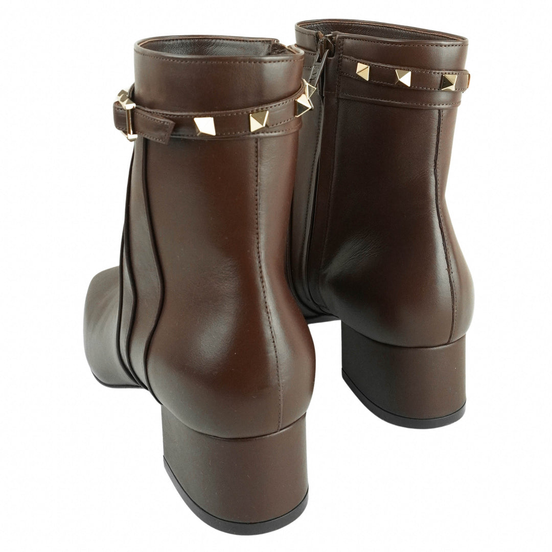 Valentino Leather Rockstud Bootie in Fondant - Discounts on Valentino at UAL