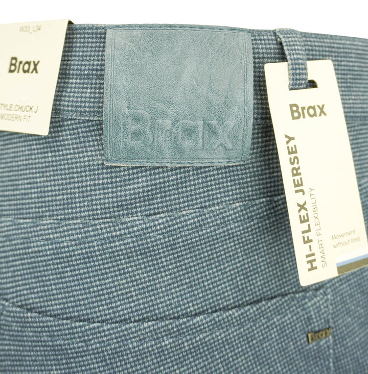 Brax Chuck Pants in Blue - Discounts on Brax at UAL