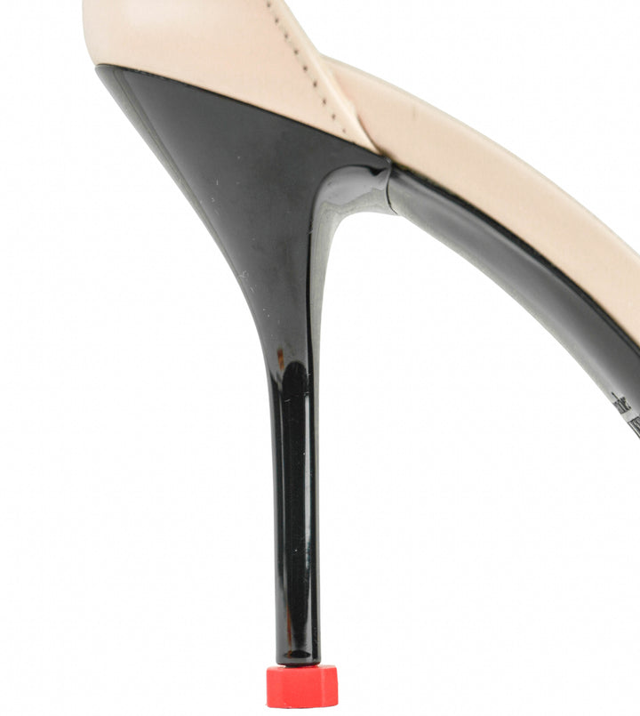 Alexander McQueen Heels in Blush and Black - Discounts on Alexander McQueen at UAL