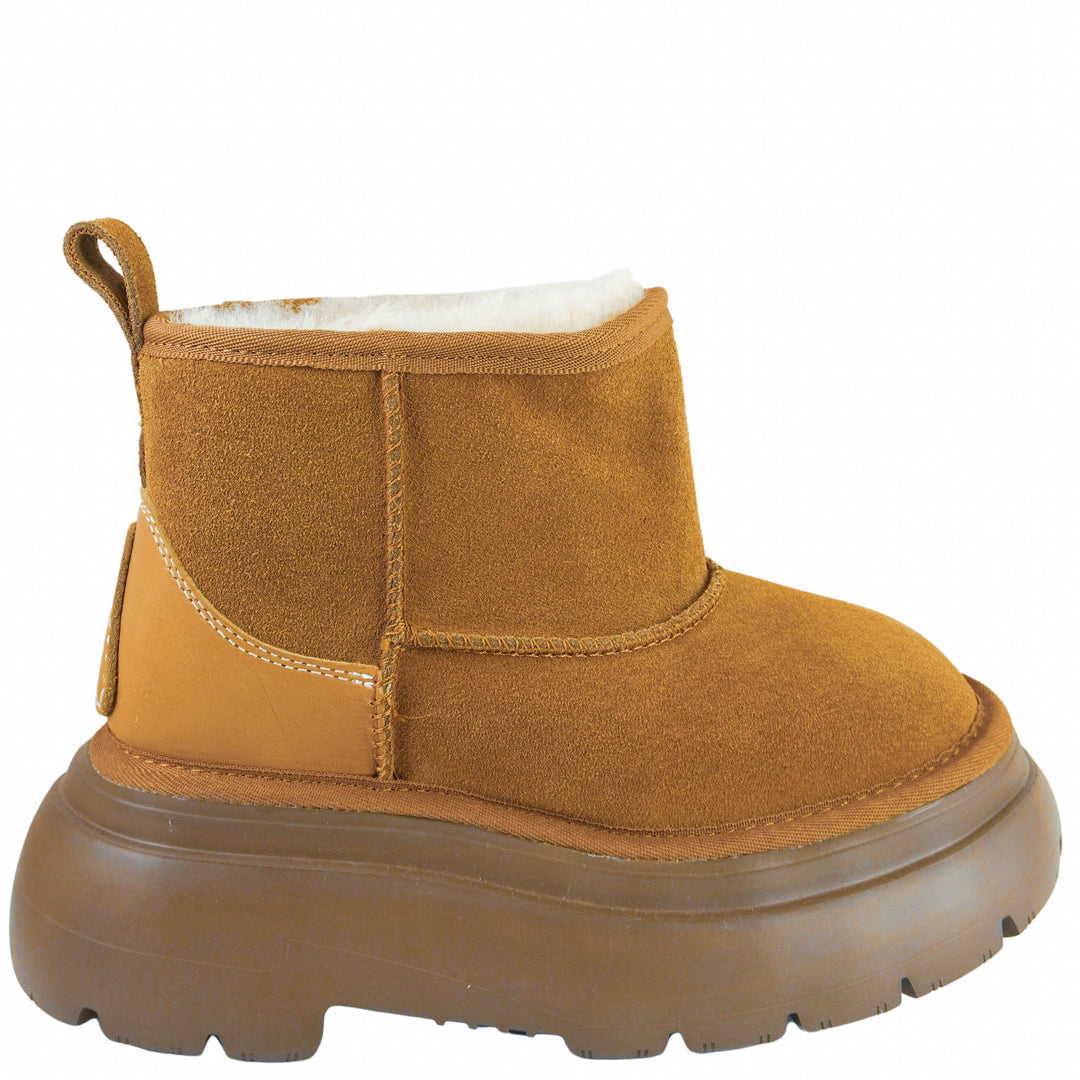 R13 Chunky Shearling Boots in Light Brown