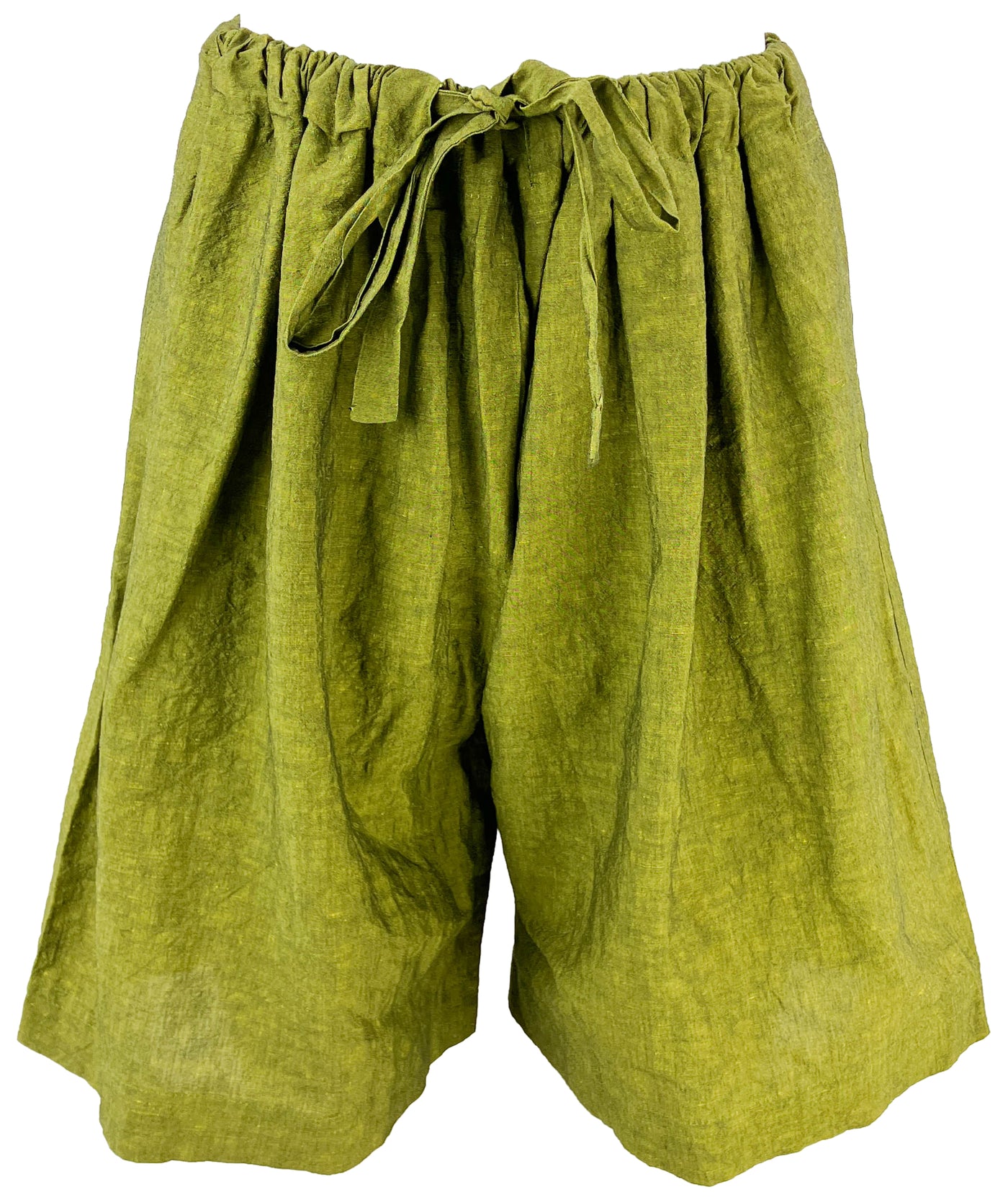 Christian Wijnants Shorts in Green - Discounts on Christian Wijnants at UAL