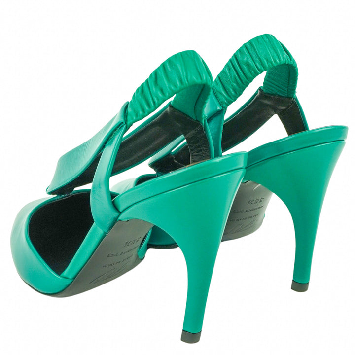 Roger Vivier Choc Real V Slingback Sandals in Green - Discounts on Roger Vivier at UAL