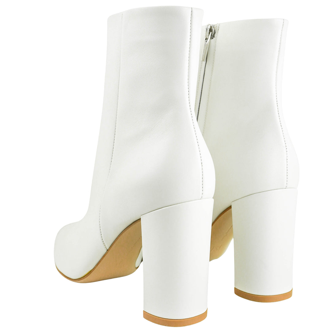 Gianvito Rossi Leather Piper 85 Ankle Boots in Glove White - Discounts on Gianvito Rossi at UAL