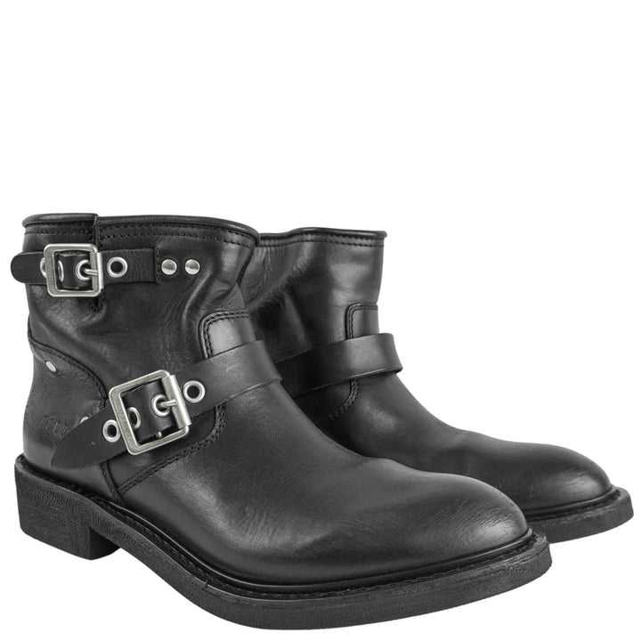 Golden Goose Biker Low Boots in Black - Discounts on Golden Goose at UAL