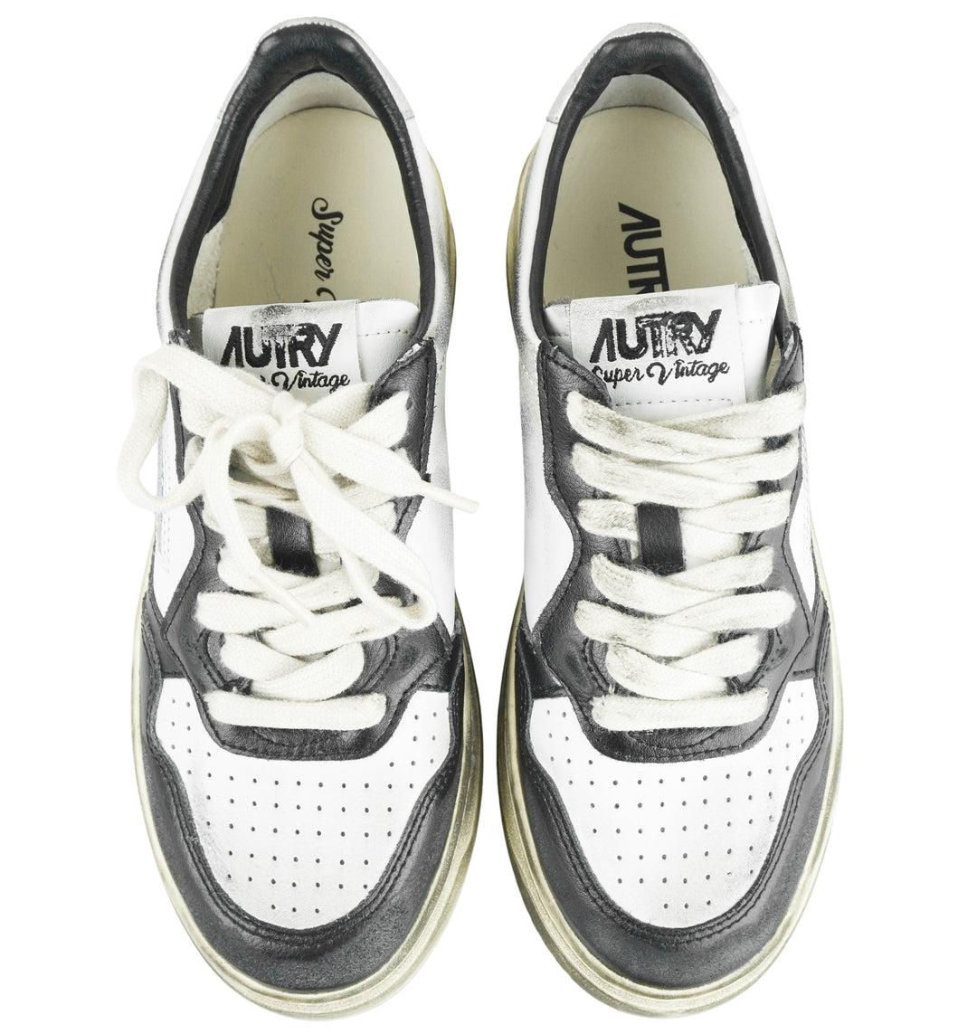 Autry Super Vintage Low Top Sneakers in Black and Silver - Discounts on Autry at UAL