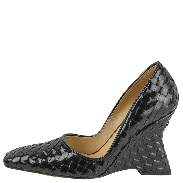 Bottega Veneta Comet Pumps in Black - Discounts on Bottega Veneta at UAL