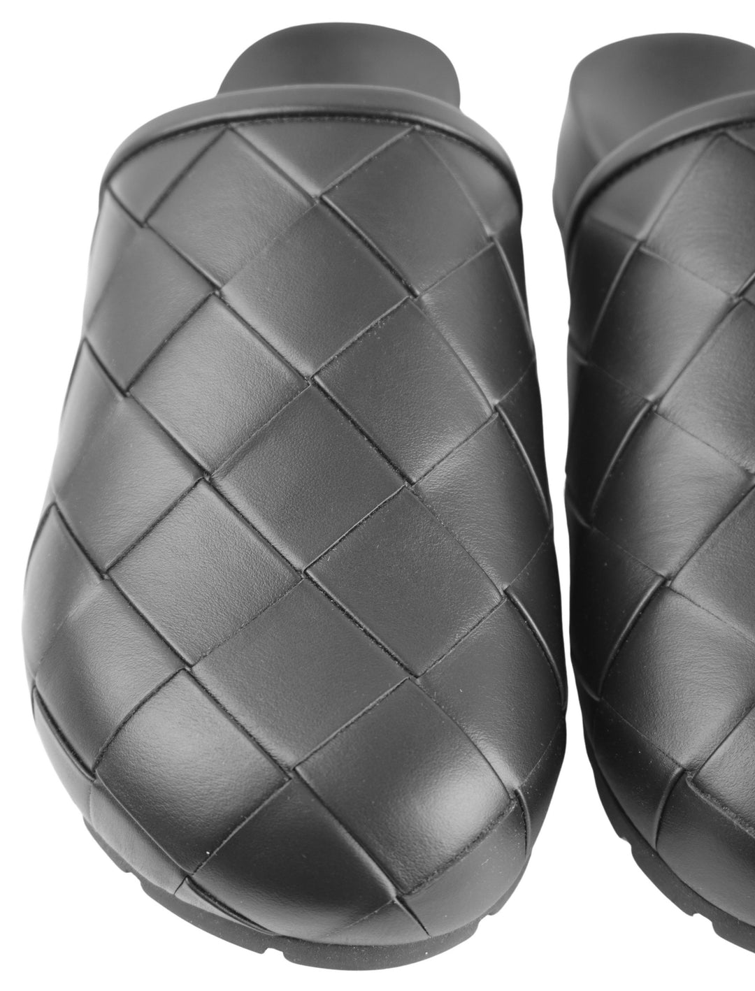 Bottega Veneta Reggie Woven Clogs in Black - Discounts on Bottega Veneta at UAL