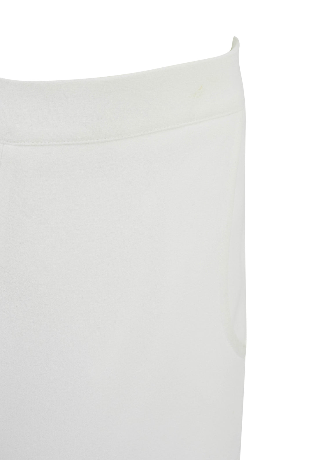 Edel'ine L'ee Pants in White - Discounts on EDEL'INE L'EE at UAL