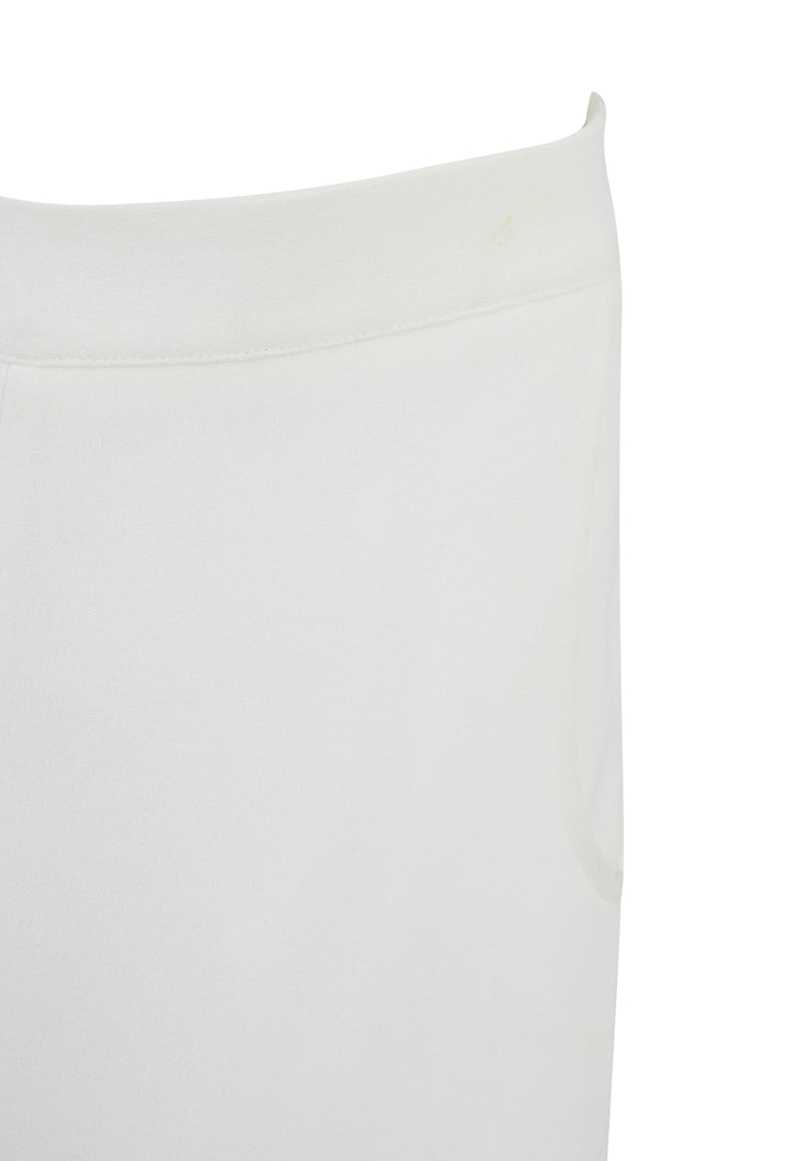 Edel'ine L'ee Pants in White - Discounts on EDEL'INE L'EE at UAL