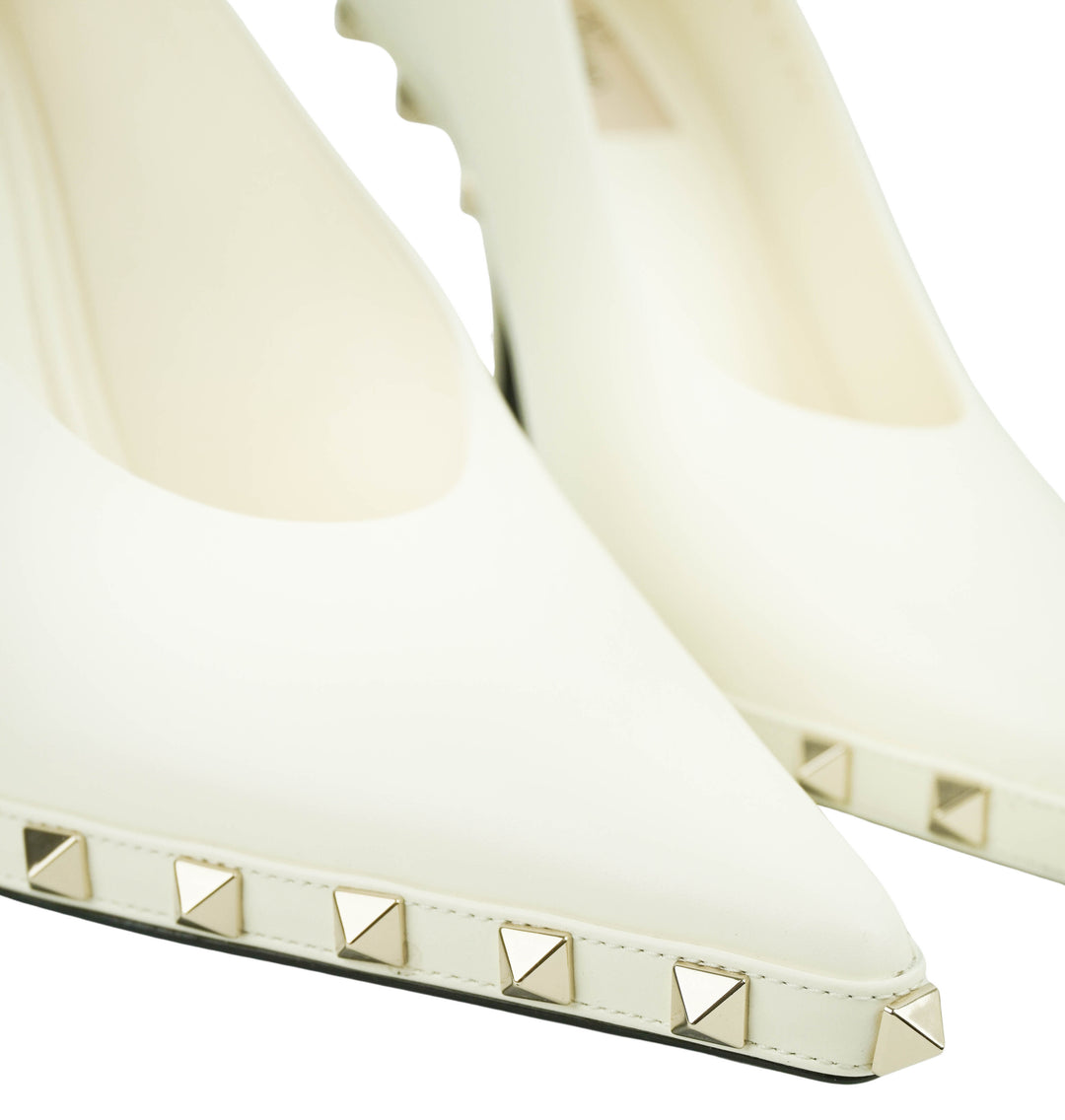 Valentino Rock Stud Pumps in Cream - Discounts on Valentino at UAL