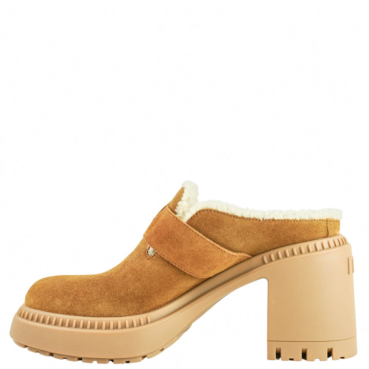Fendi Feel Sabot Clog in Carmello - Discounts on Fendi at UAL