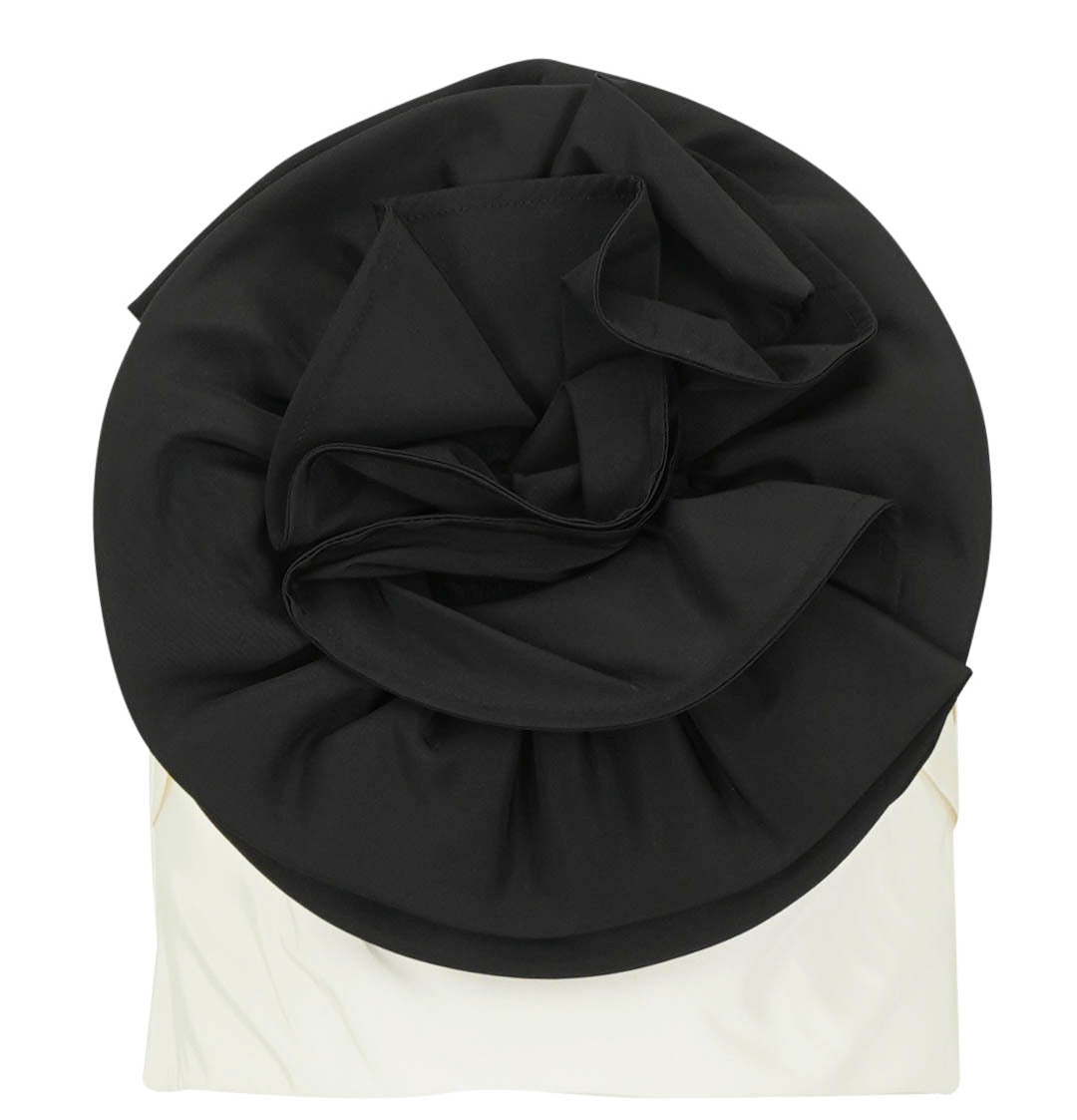 Carolina Herrera Rose Top in White and Black - Discounts on Carolina Herrera at UAL