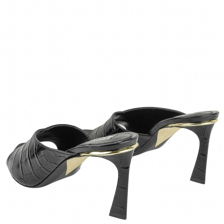 Victoria Beckham Heels in Black - Discounts on Victoria Beckham at UAL