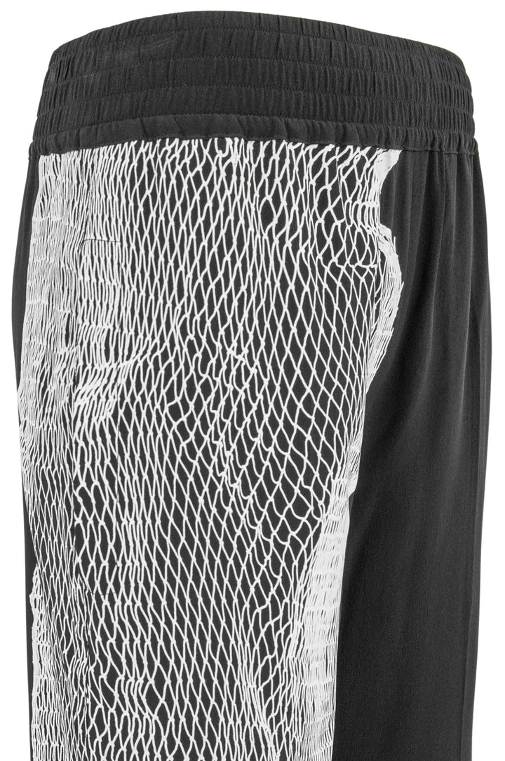 Victoria Beckham Printed Trousers in Black - Discounts on Victoria Beckham at UAL
