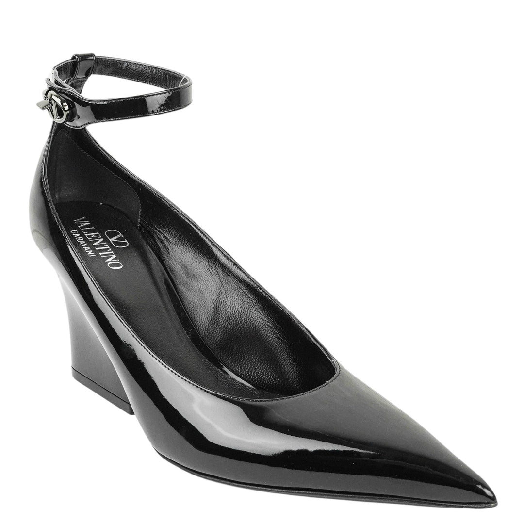 Valentino Heels in Black Patent Leather - Discounts on Valentino at UAL