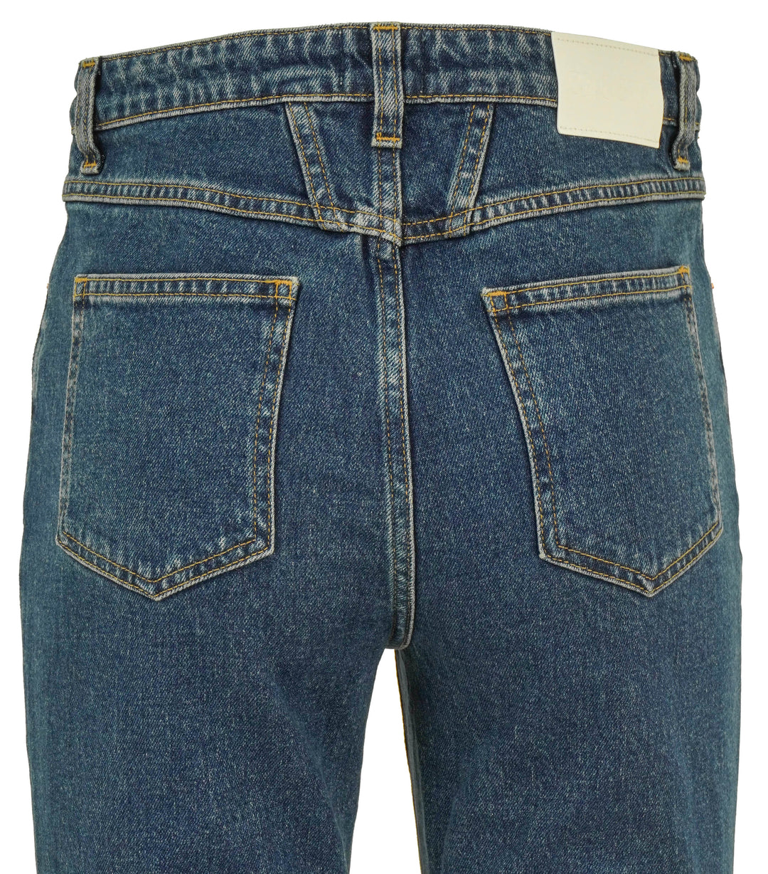 Closed High Rise Ankle Length Denim in Dark Wash - Discounts on Closed at UAL