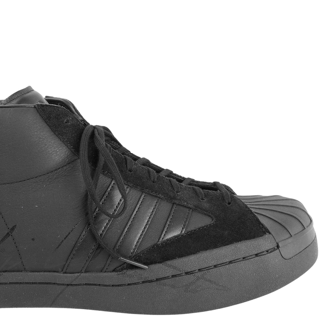 Yohji Yamamoto Y-3 Yohji Pro Sneakers in Black - Discounts on Yohji Yamamoto at UAL