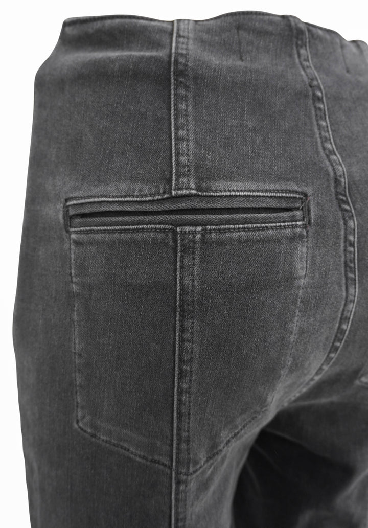 Veronica Beard Carson Denim in Washed Black - Discounts on Veronica Beard at UAL