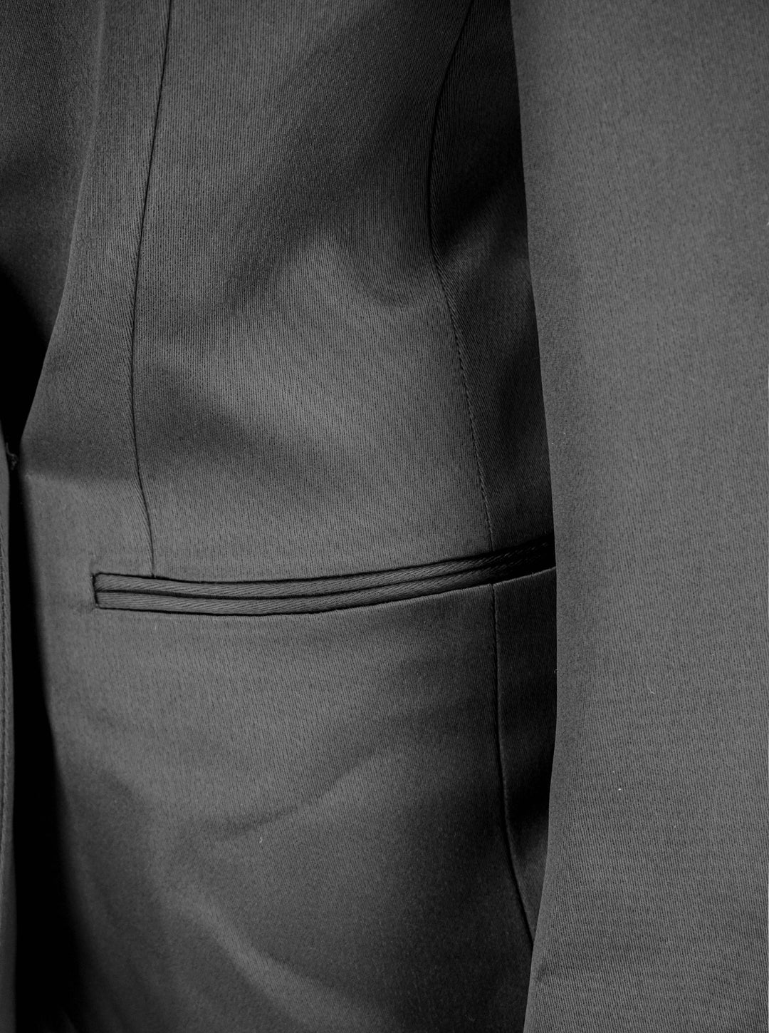 Khaite Willow Satin Blazer in Black - Discounts on Khaite at UAL