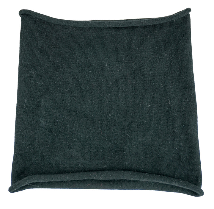 Isabel Benenato Neck Warmer in Black - Discounts on Isabel Benenato at UAL