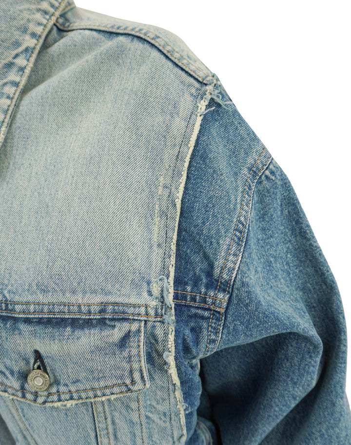 Moussy Two-Toned Denim Jacket in Blue - Discounts on Moussy Vintage at UAL