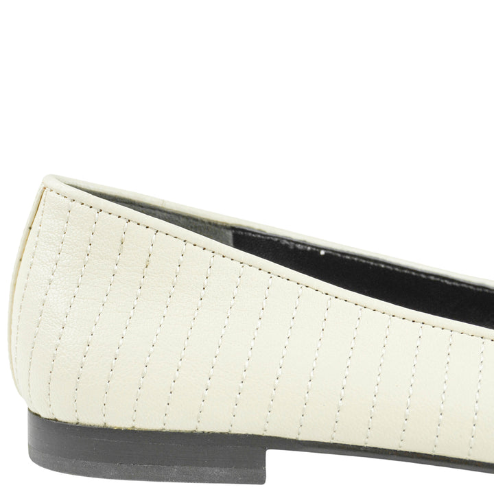 Tory Burch Quilted Ballet Flats in Light Cream/Perfect Black