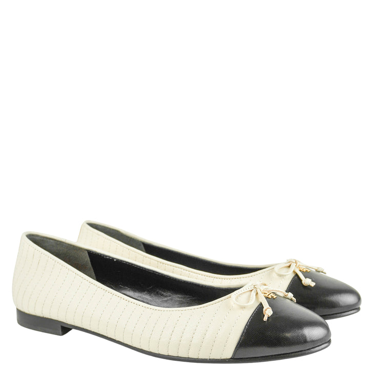 Tory Burch Quilted Ballet Flats in Light Cream/Perfect Black