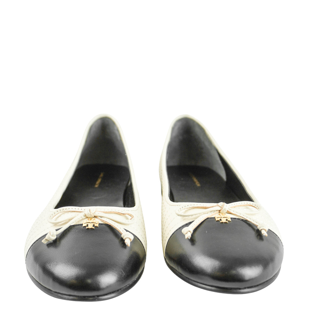 Tory Burch Quilted Ballet Flats in Light Cream/Perfect Black