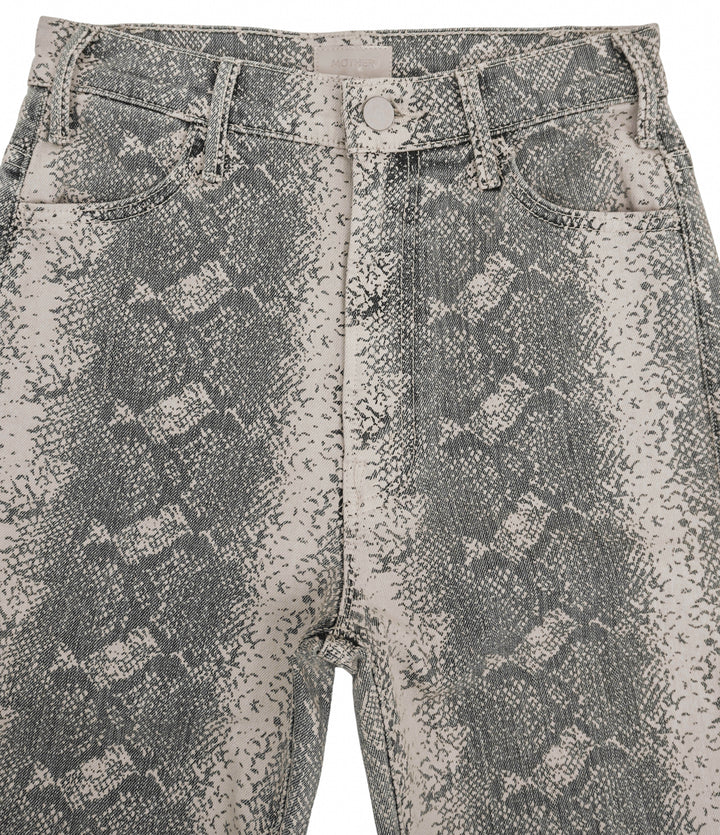 Mother Hustler Flood Jean in Baby Boa - Discounts on Mother at UAL