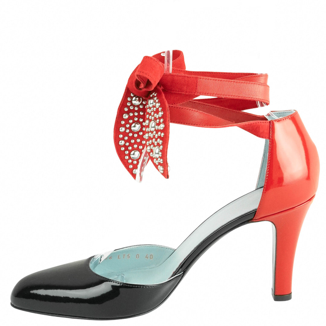 Valentino Ankle Strap Signature Pump in Nero Rouge - Discounts on Valentino at UAL