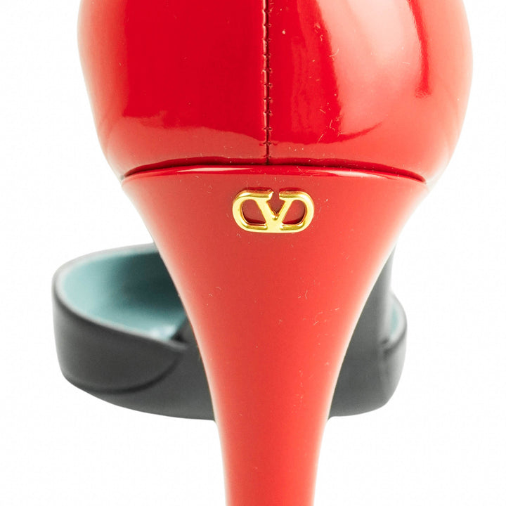 Valentino Ankle Strap Signature Pump in Nero Rouge - Discounts on Valentino at UAL