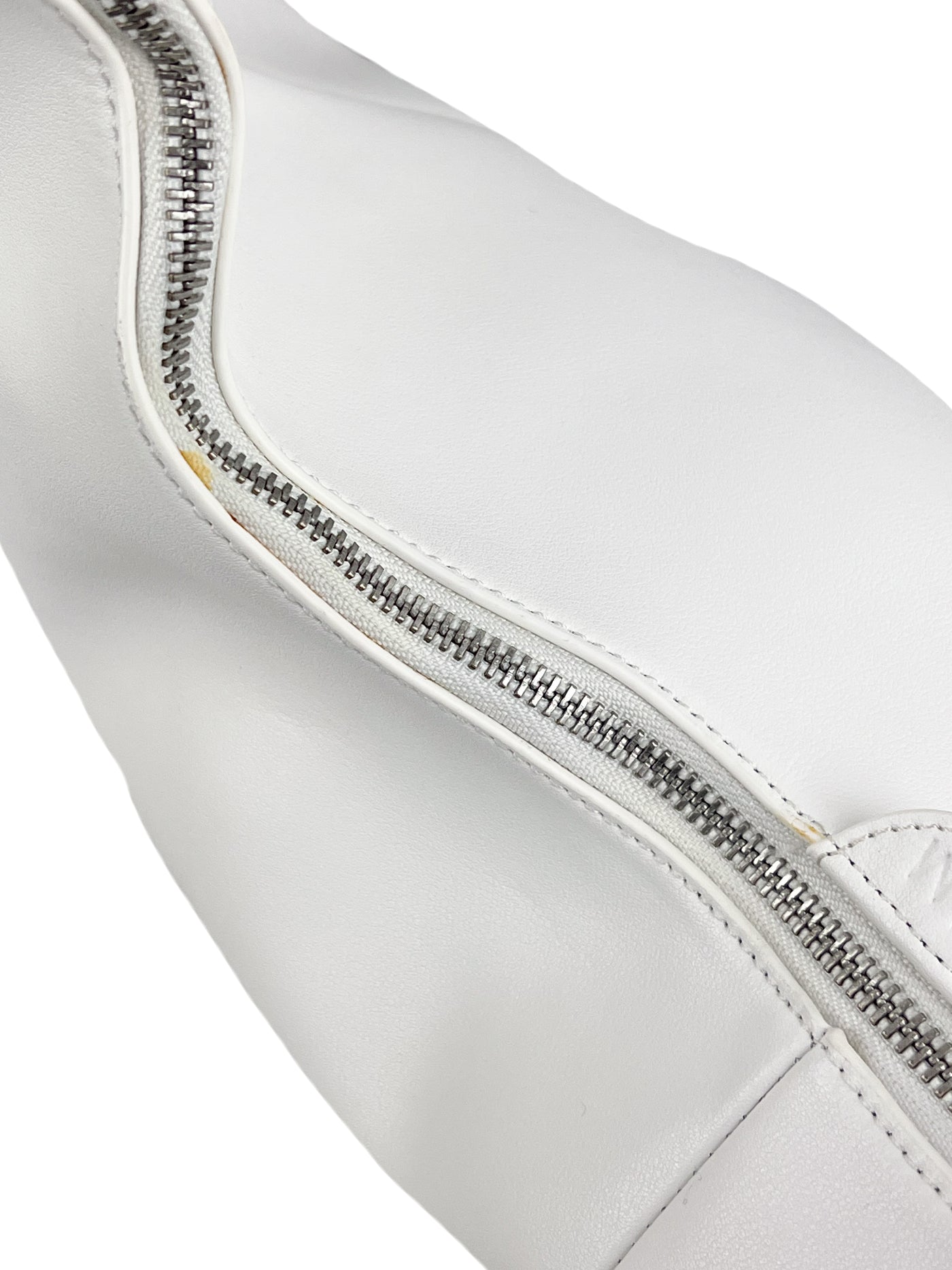 Exclusive Designer BE.U 202 Crossbody Bag in White - Discounts on Exclusive Designer at UAL
