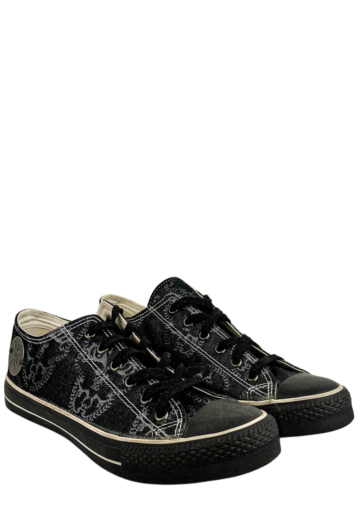 Thomas Wylde Sold Out Sneakers in Black - Discounts on Thomas Wylde at UAL