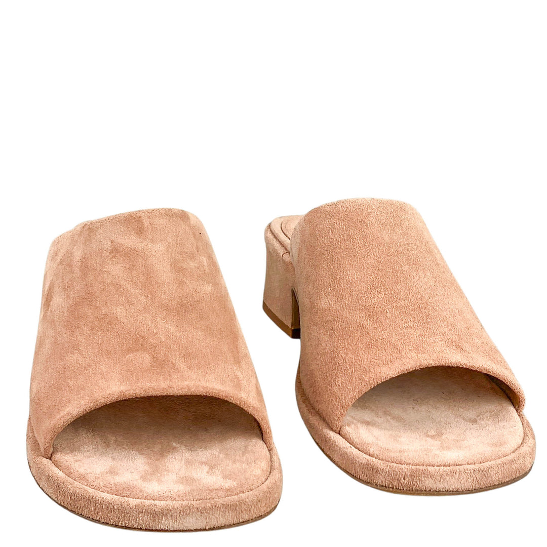 Dries Van Noten Suede Mules in Blush - Discounts on Dries Van Noten at UAL