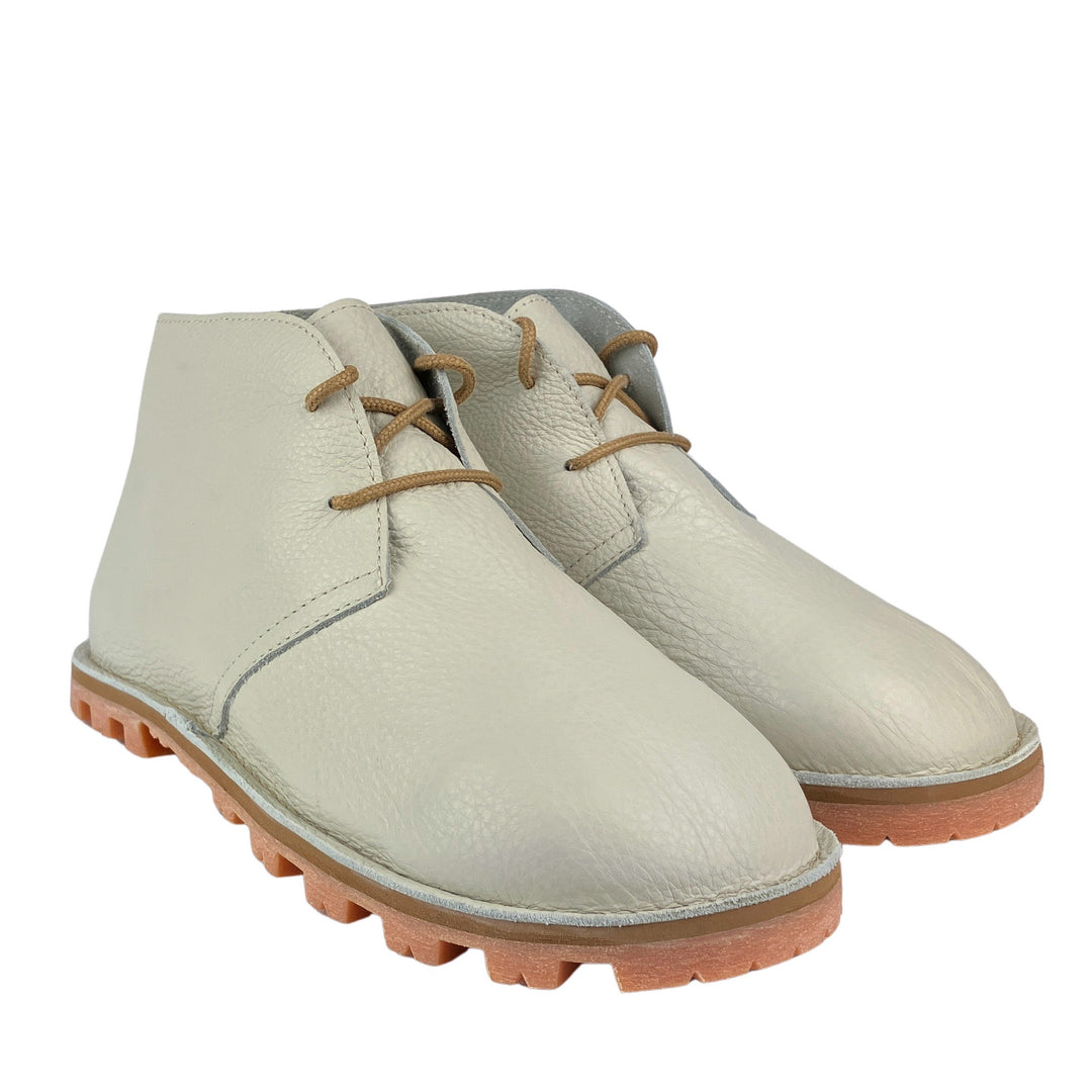 Sofie D'Hoore Figari Desert Boots in White - Discounts on Sofie D'Hoore at UAL