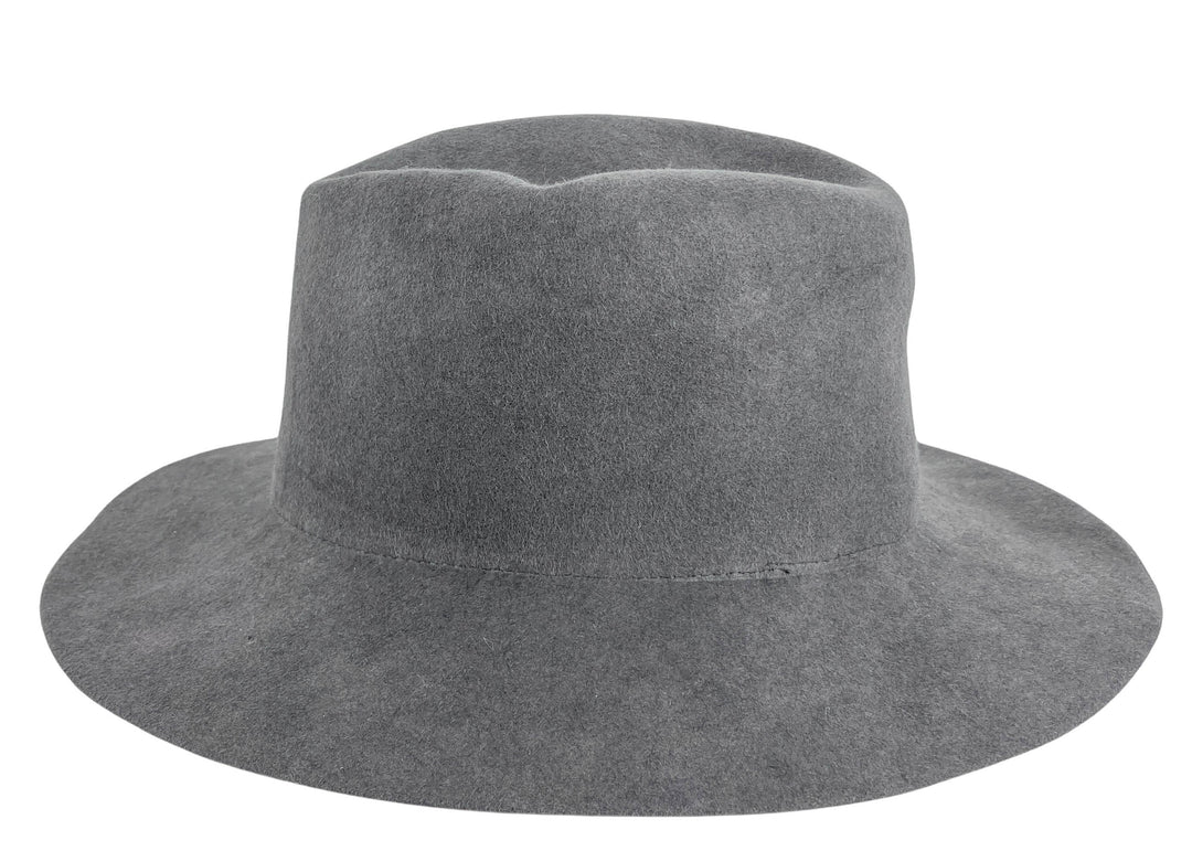 Reinhard Plank Hat in Light Grey - Discounts on Reinhard Plank at UAL