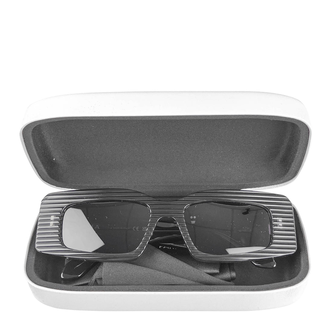 Alaïa Ribbed Rectangle Sunglasses in Black - Discounts on Alaïa at UAL