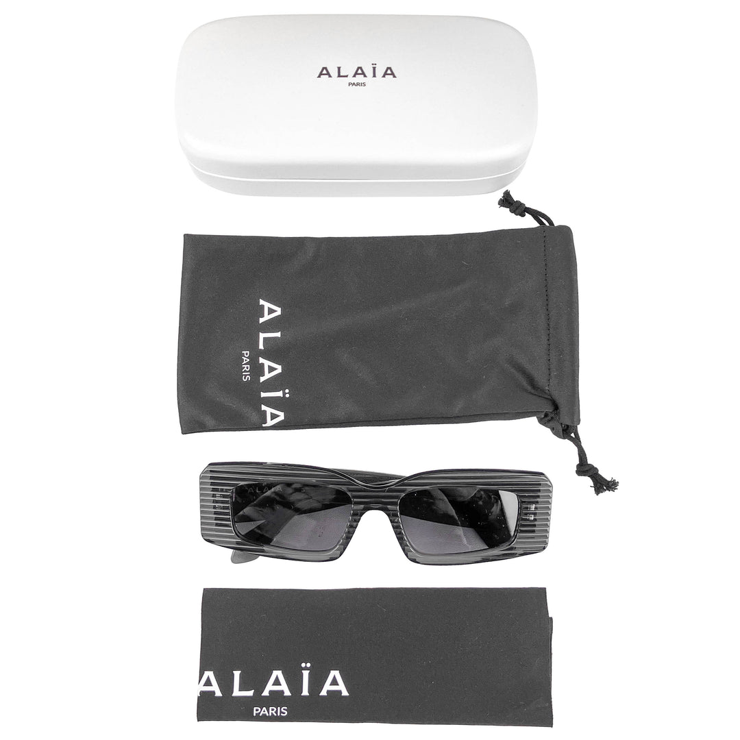 Alaïa Ribbed Rectangle Sunglasses in Black - Discounts on Alaïa at UAL