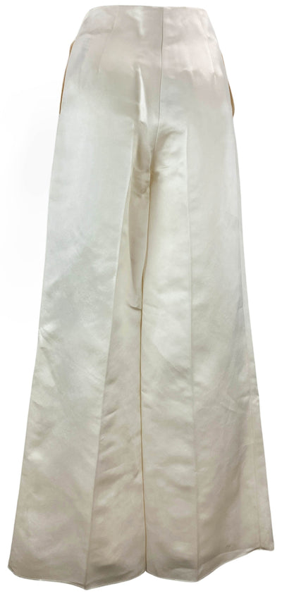 The Row Lazco Pant in Cream - Discounts on The Row at UAL