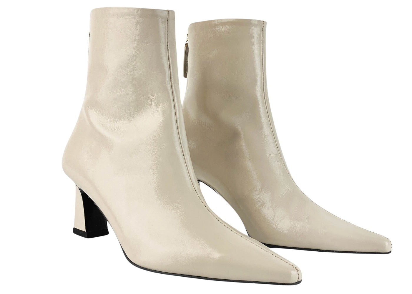 Reike Nen Ankle Leather Boots in Cream - Discounts on Reike Nen at UAL