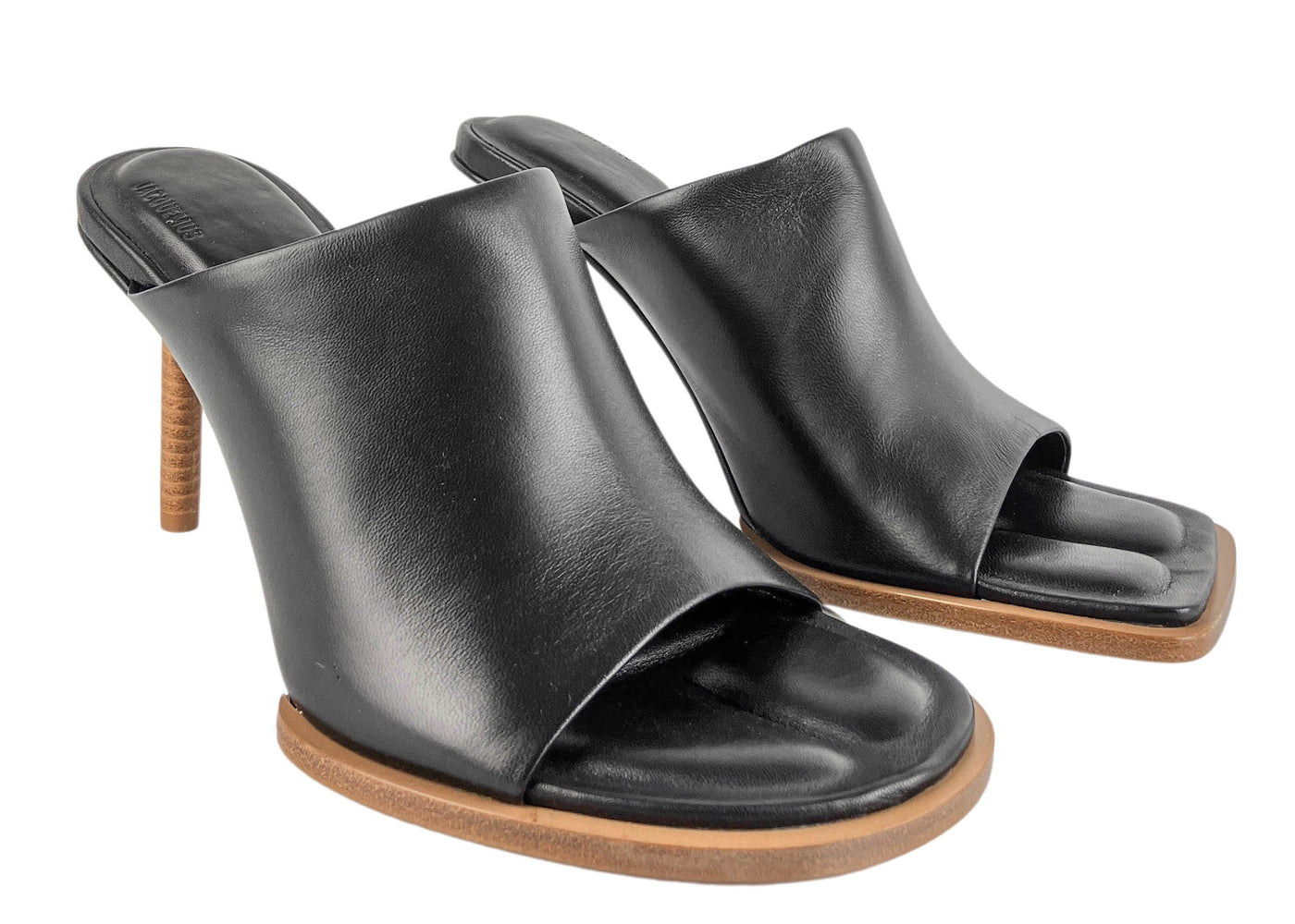 Jacquemus Carre Mules in Black - Discounts on Jacquemus at UAL