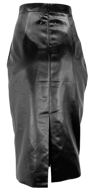Maison Margiela Plain Midi Skirt in Black - Discounts on Maison Margiela at UAL