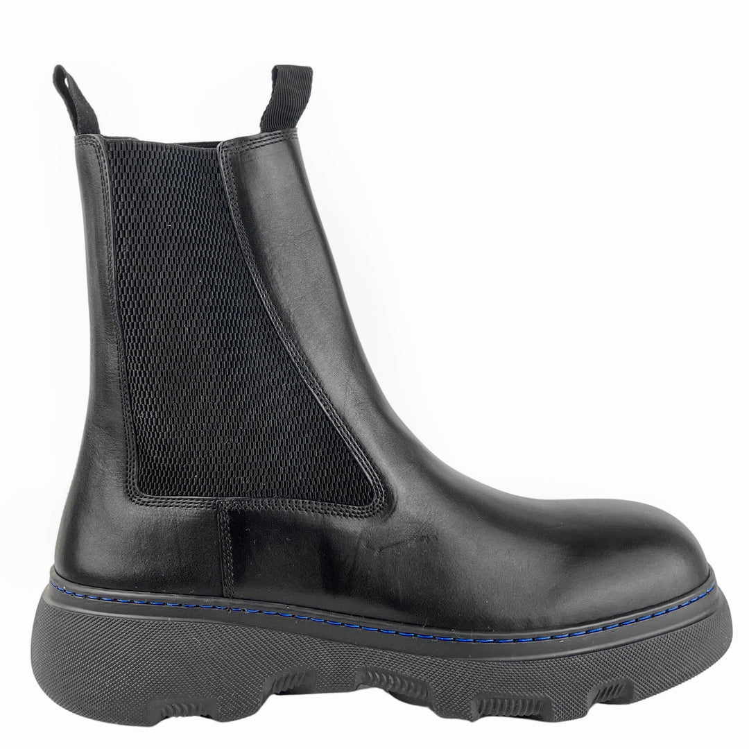 Burberry Creeper Chelsea Boots in Black - Discounts on Burberry at UAL