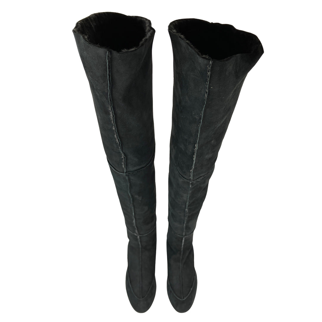 The Row Shearling Boots in Black - Discounts on The Row at UAL