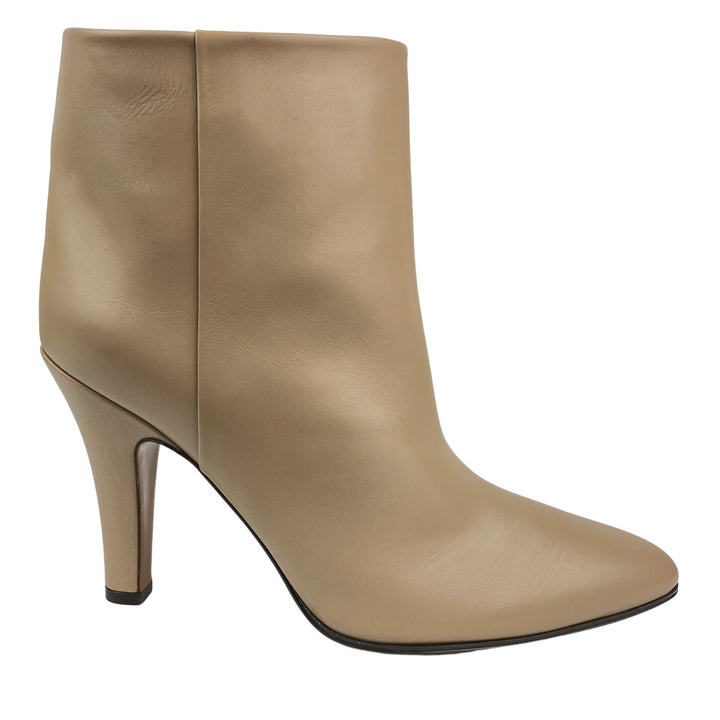 The Row Prudens Boots in Lama - Discounts on The Row at UAL
